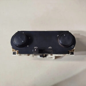 Comando Controle Ar Condicionado Fiat Palio Strada 2000 2012
